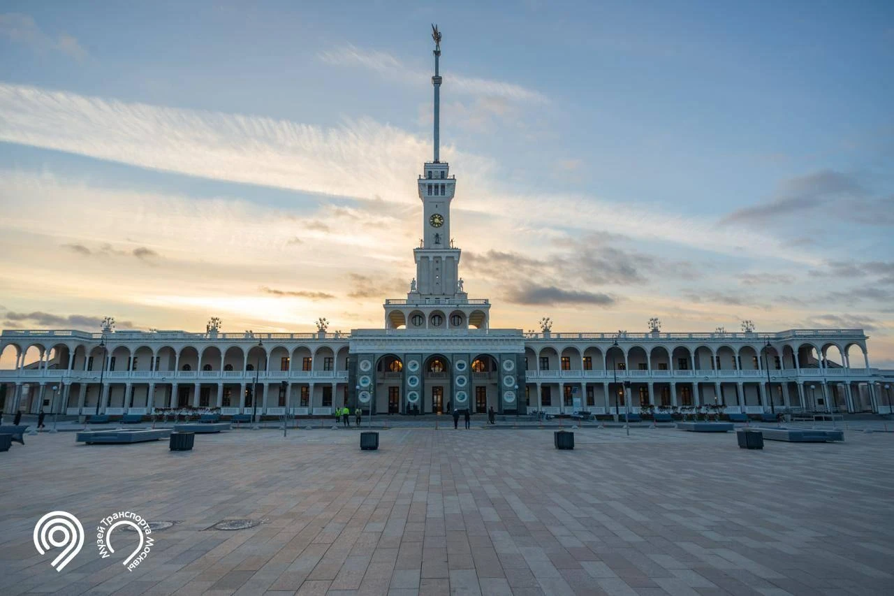 СЕВЕРНЫЙ ПОРТ ПЯТИ МОРЕЙ