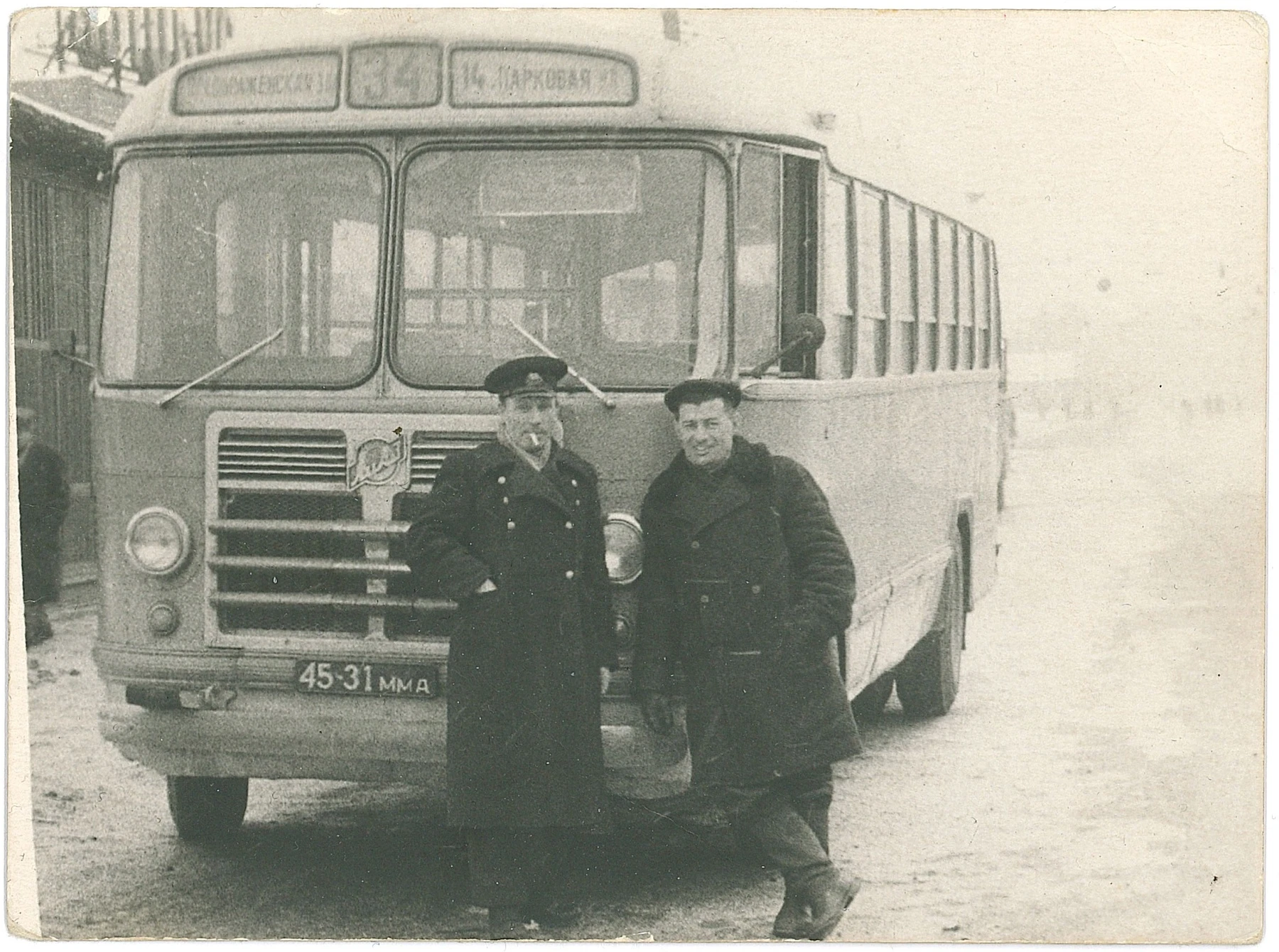 ЗИЛ-158