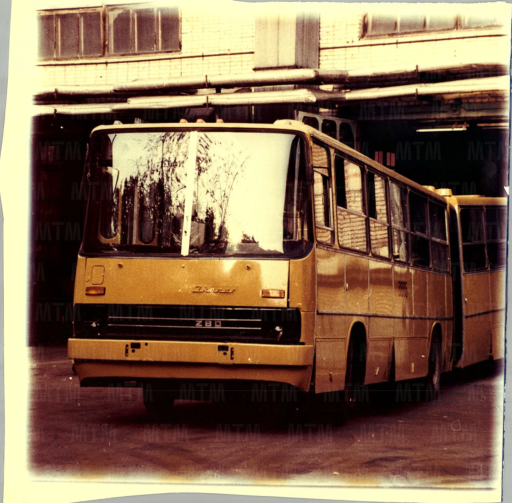 Ikarus 280