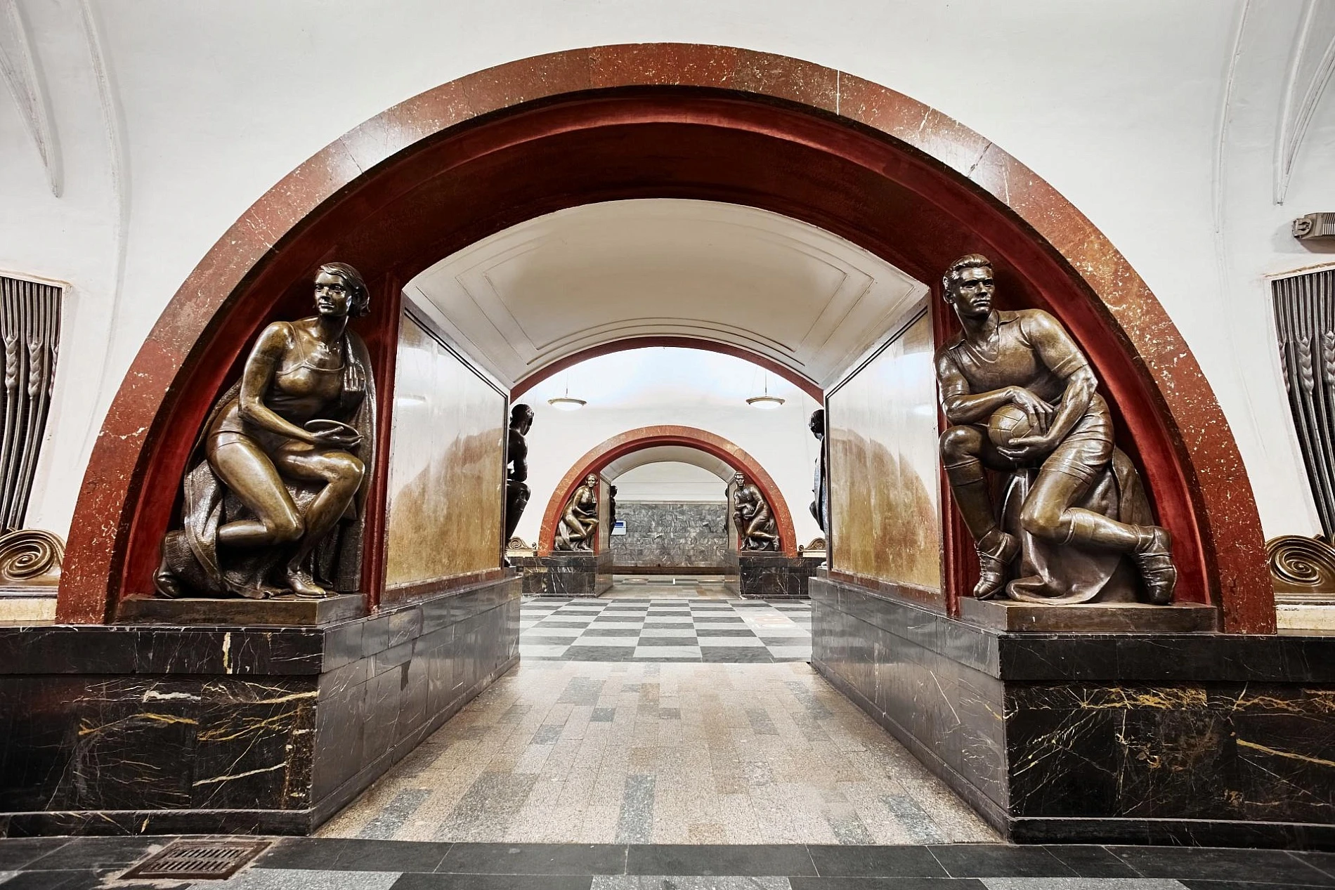 МЕТРО. НАЧАЛО ЭПОХИ